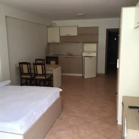 Golden Dunes פרימורסקו