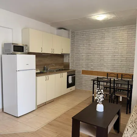 Golden Dunes Apartman